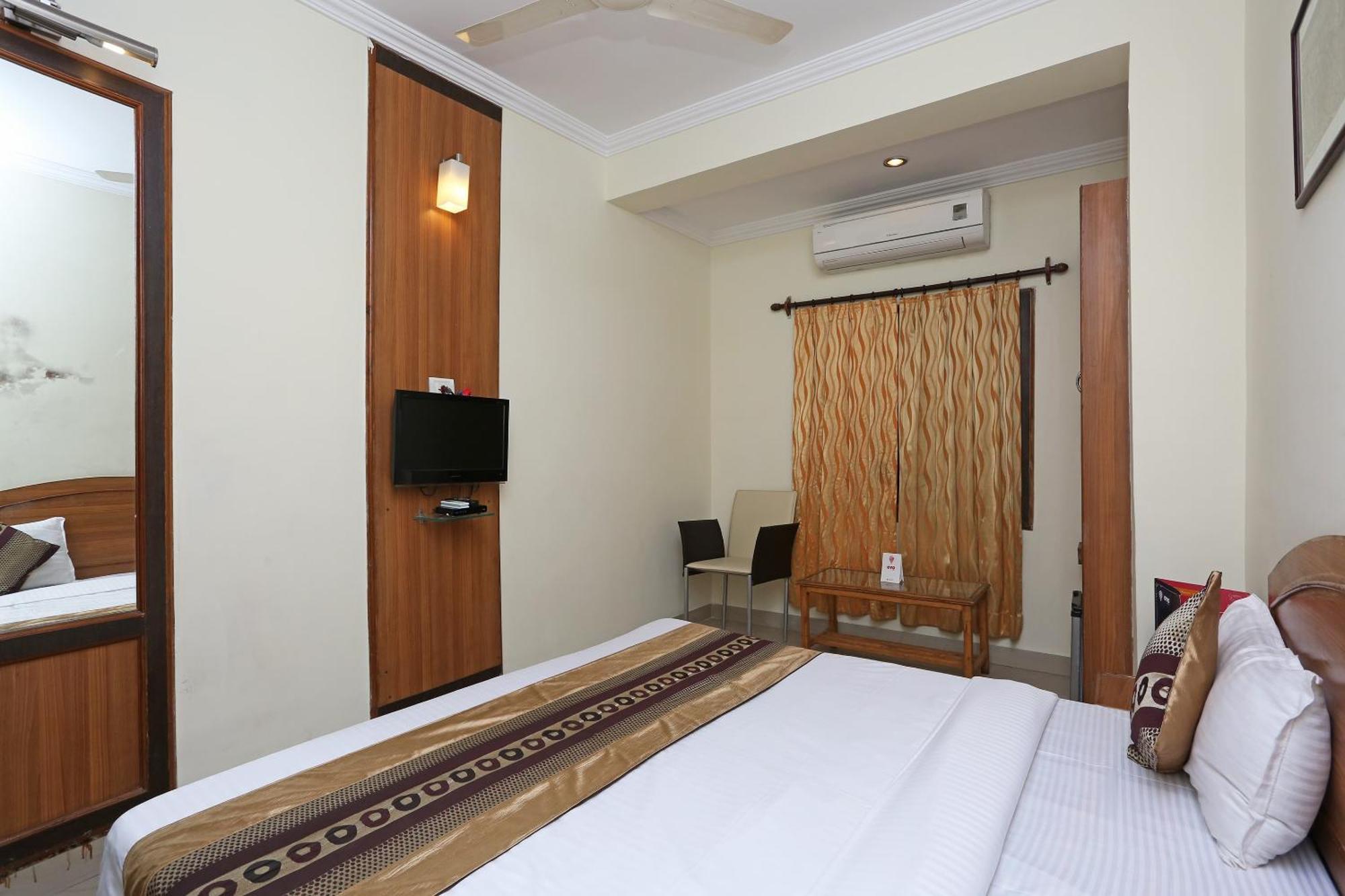 โอโย 11307 โฮเต็ล สัตยา วิลลา Hotel โบปาล ภายนอก รูปภาพ